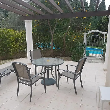 Lovely Garden * Πάφος